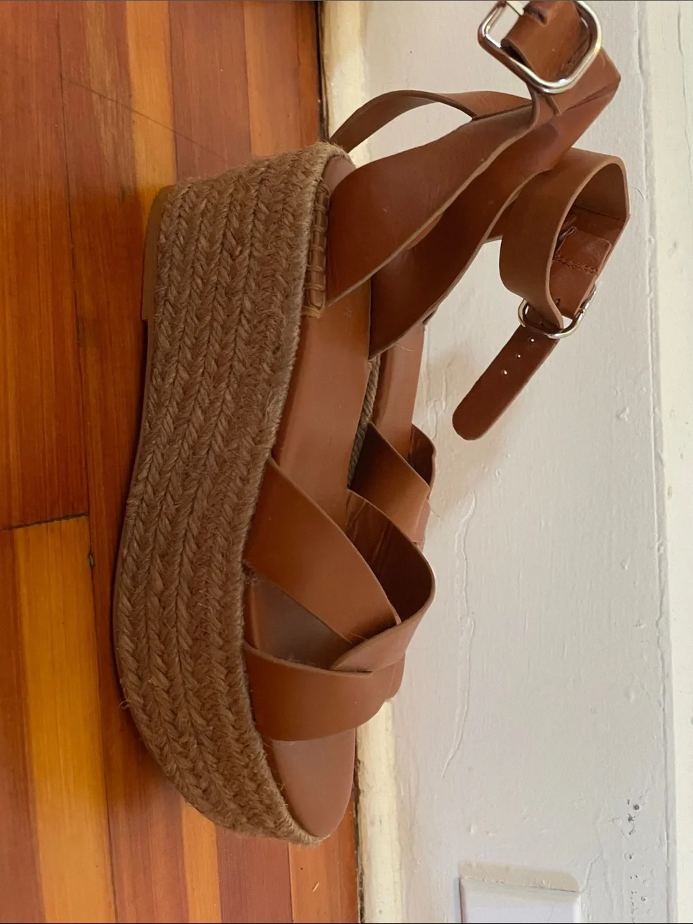 Zara Tan Brown Cross-Strap Espadrille Sandals - Picture 2 of 4